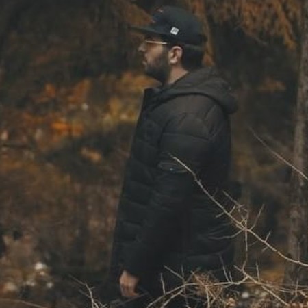 آصف آریا زمان وایسته