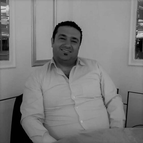 آهنگ من عاشق تو هستم