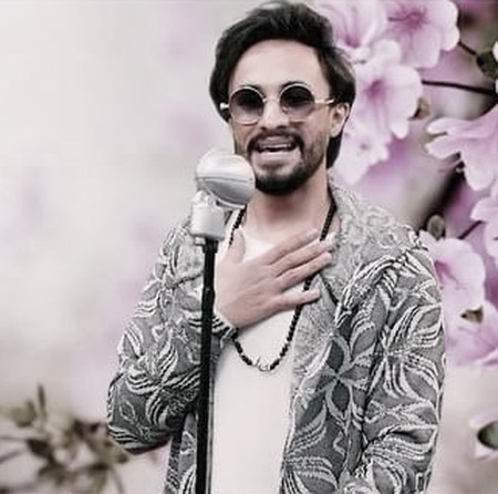 راغب بی هوا